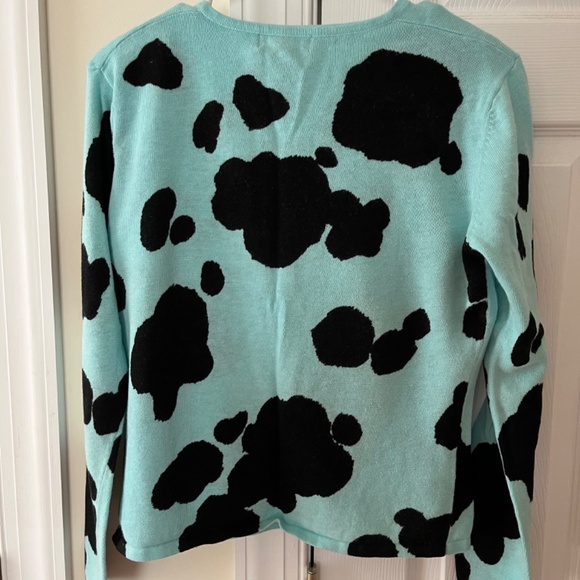 SML Design Cow Print Cardigan Sweater, size Medium - Picture 7 of 8